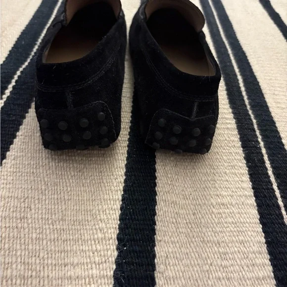 Tod's Classic Black Suede Loafers - Picture 3 of 5